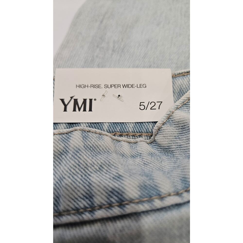 YMI Super Wide Fit High Rise Wide Leg Jeans Women's Light Wash Denim 5/27 - Picture 3 of 6